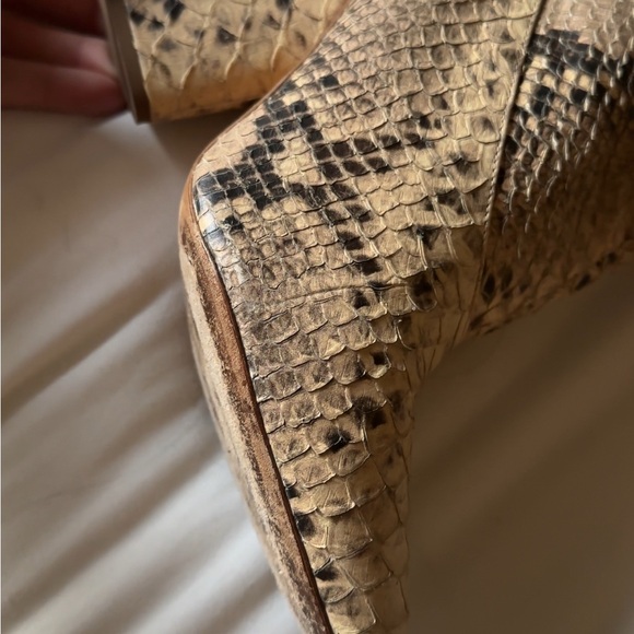 Yeezy Season 7 Leather Python Boot - Picture 10 of 12
